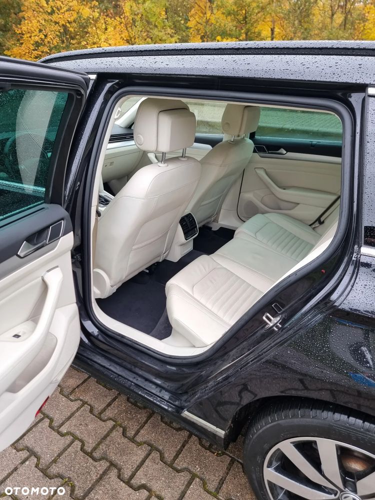 Volkswagen Passat 2.0 TDI SCR (BlueMotion Technology) DSG Comfortline - 10