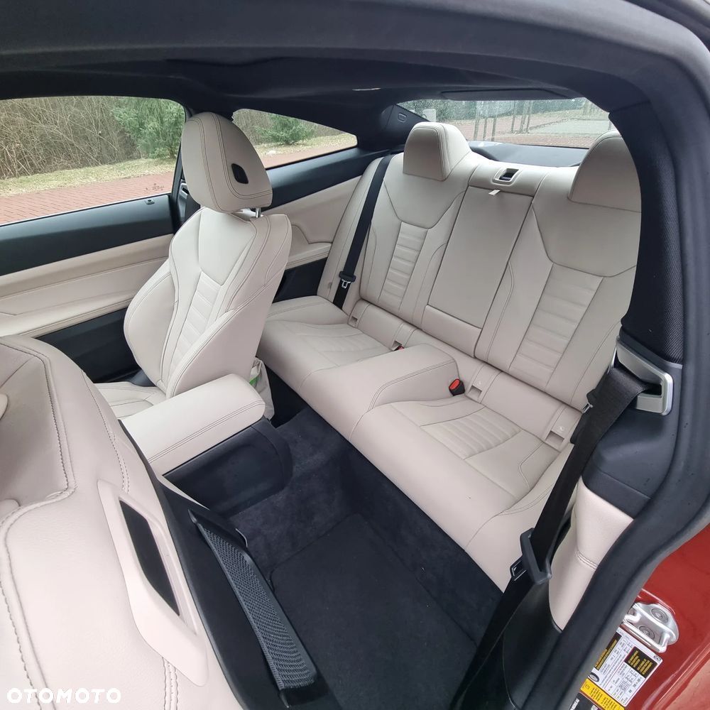 BMW Seria 4 430i Coupe - 12