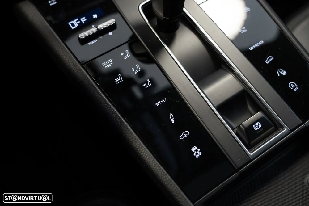 Porsche Macan Standard - 23