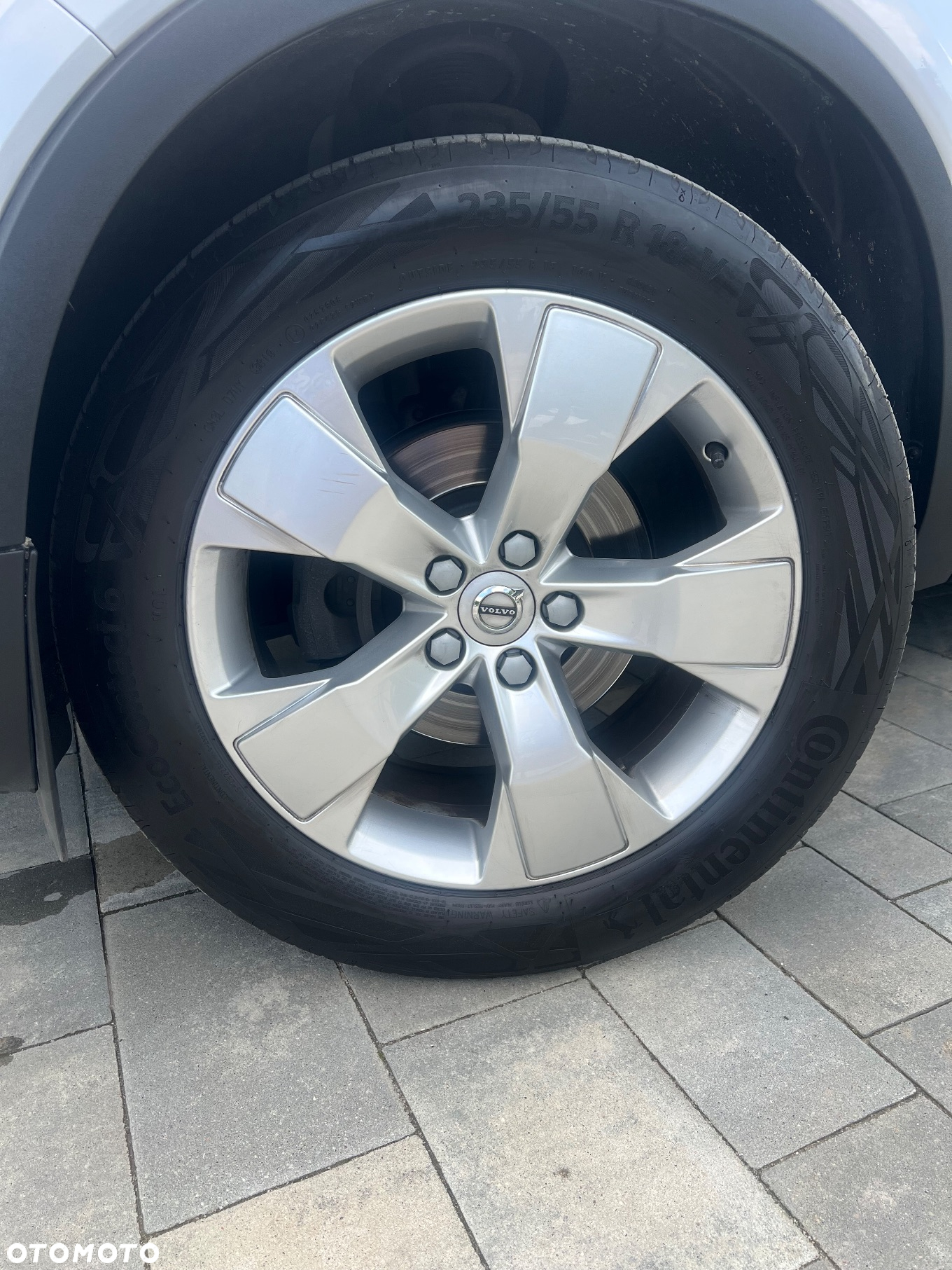 Volvo XC 40 T3 Geartronic Momentum Pro - 27