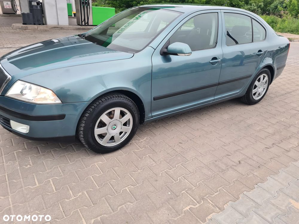 Skoda Octavia 1.6 Tour - 5