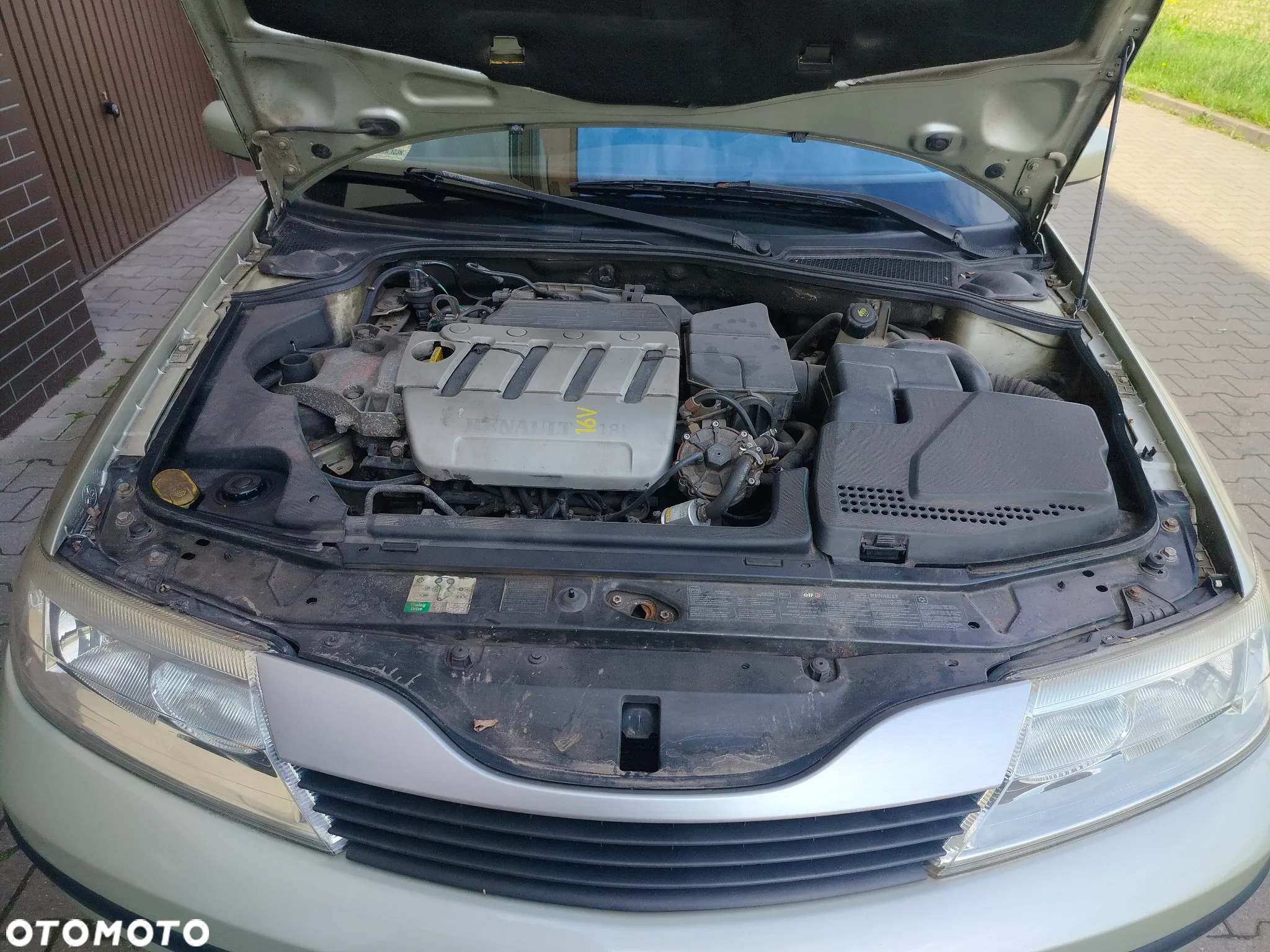 Renault Laguna - 12