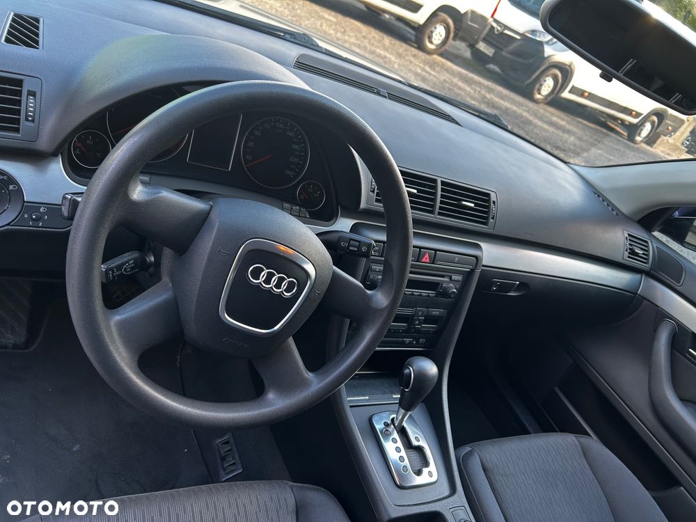Audi A4 Limousine 2.0 TDI DPF multitronic - 14