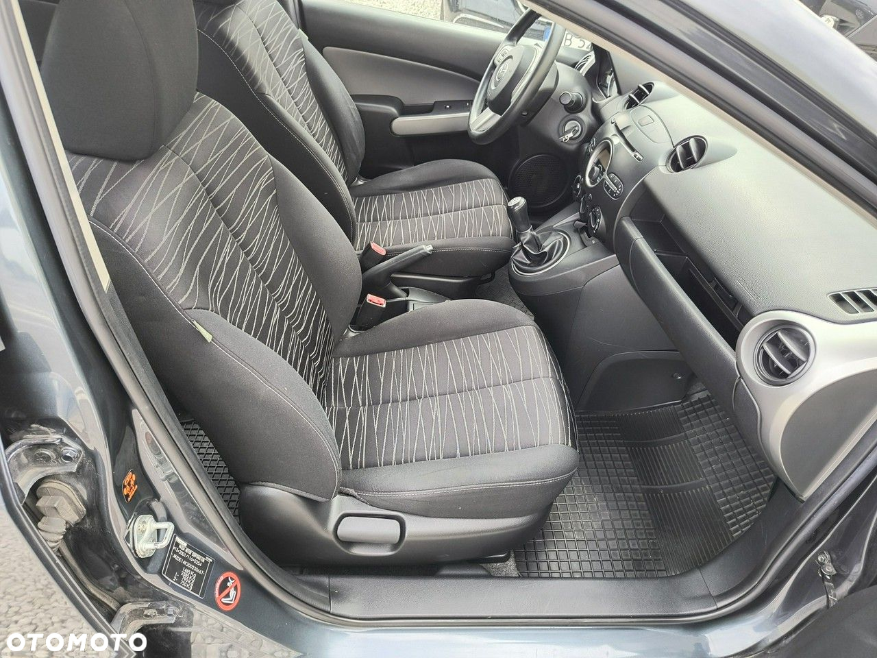 Mazda 2 1.3 Comfort - 17