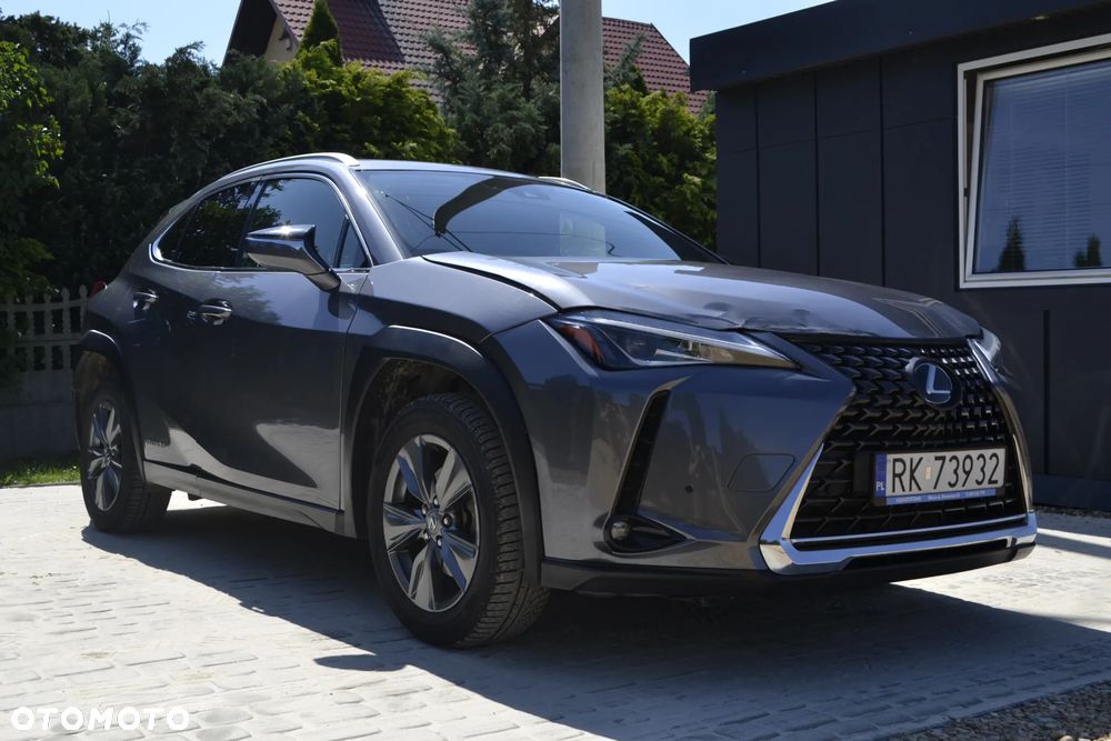 Lexus UX 250h Prestige 2WD - 9