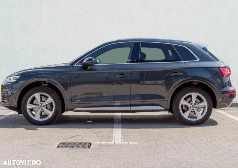 Audi Q5 2.0 40 TDI quattro S tronic Design - 1