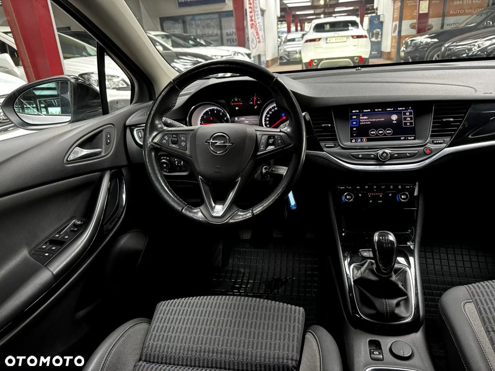Opel Astra 1.2 T Elegance S&S - 16