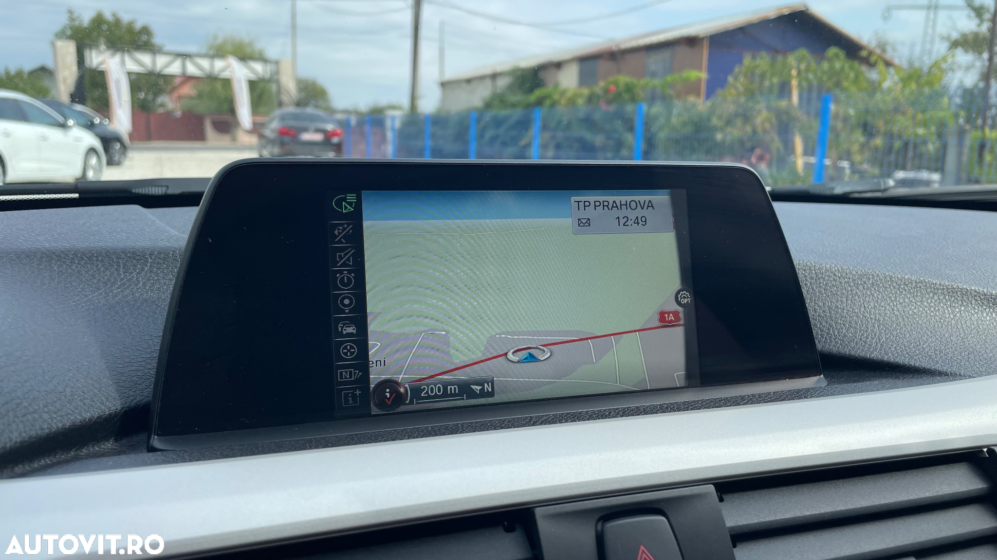 BMW Seria 3 318d Sport Line - 24