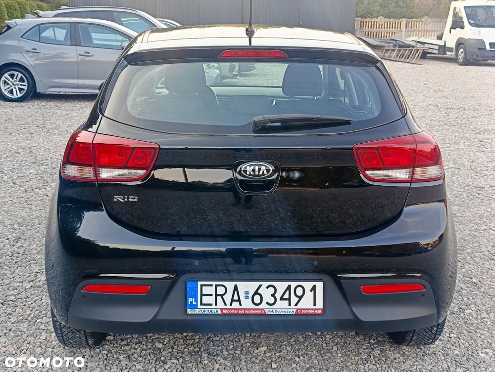 Kia Rio 1.2 Edition 7 - 11