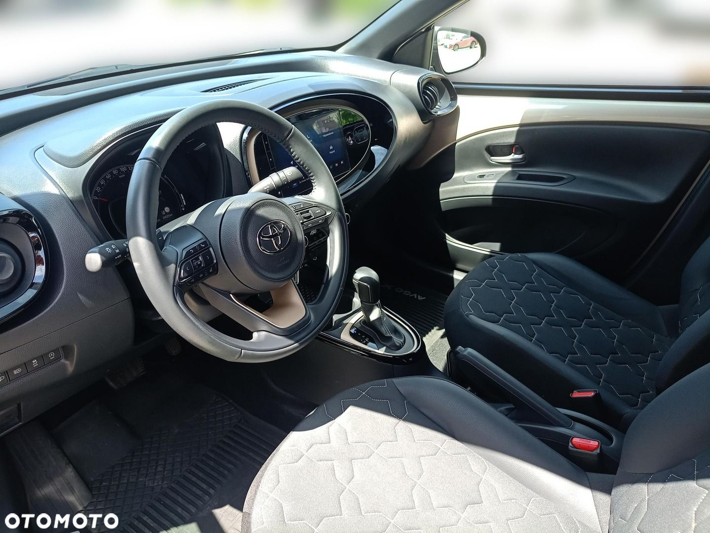 Toyota Aygo X - 14