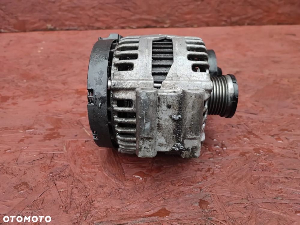 BMW E60 LCI / E61 LCI / E63 LCI / E64 LCI / E70 / E81 / E82 / E83 LCI / E84 / E87 LCI / E88 / E90 / E90 LCI / E91 / E91 LCI / E92 / E92 LCI / E93 / E93 LCI. ORYGINALNY ALTERNATOR DO SILNIKÓW N53 / N52 180A O NR: 7 551 254 / 7 555 926 OEM. 100% SPRAWNY TECHNICZNIE. - 4