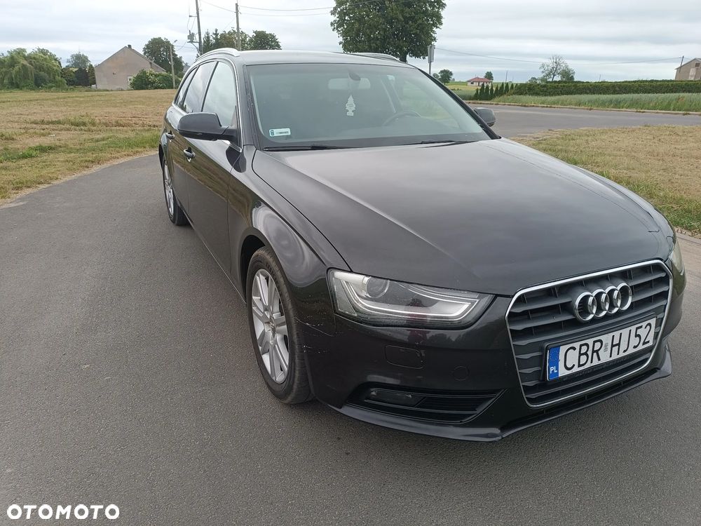 Audi A4 Avant 2.0 TDI - 4
