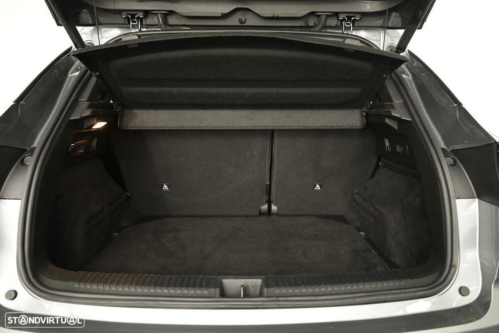 Renault Austral 1.3 Mild Hybrid Iconic Auto - 26