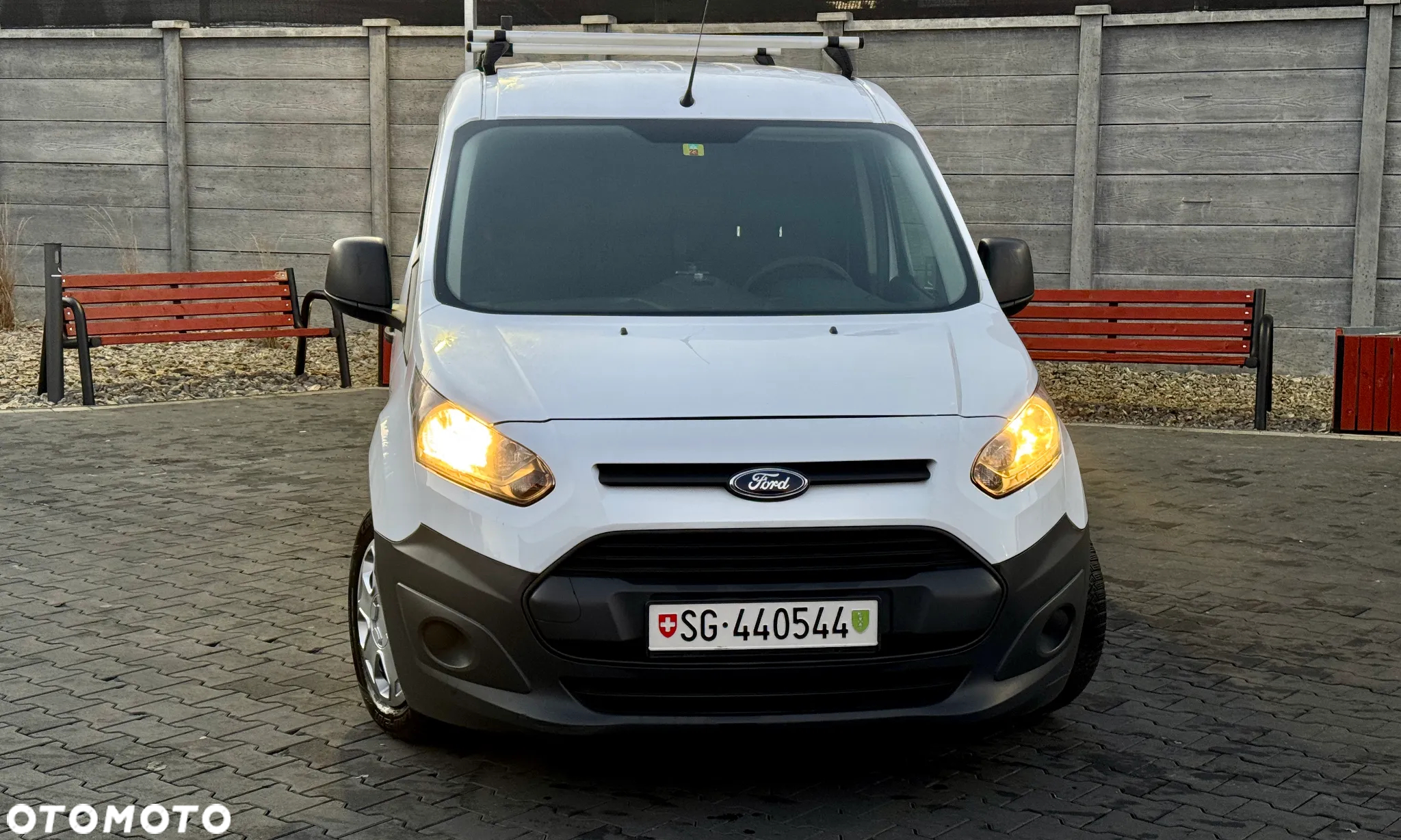Ford Transit Connect - 7