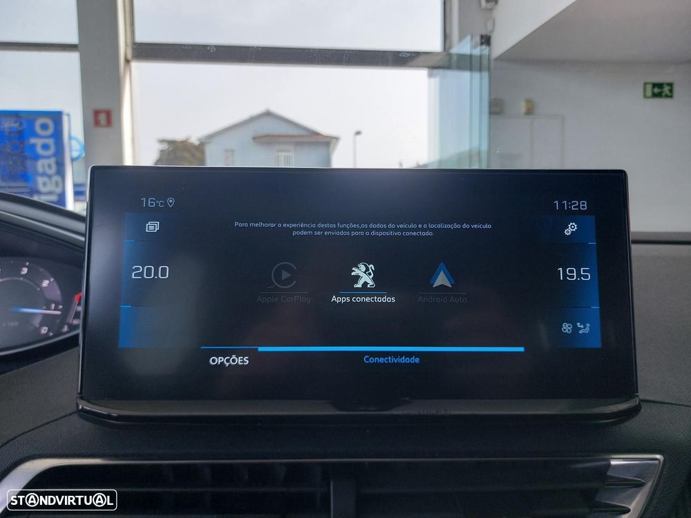 Peugeot 3008 1.5 BlueHDi Active Pack — fotografia 31