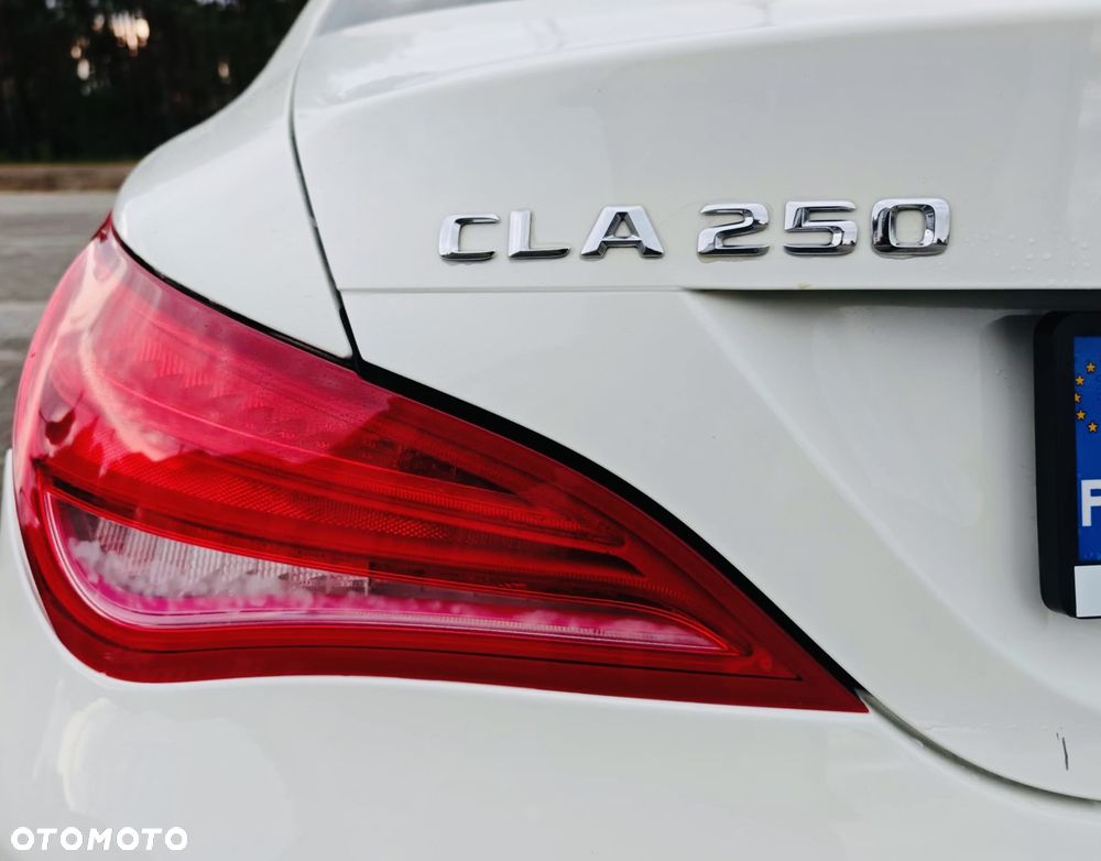 Mercedes-Benz CLA - 28