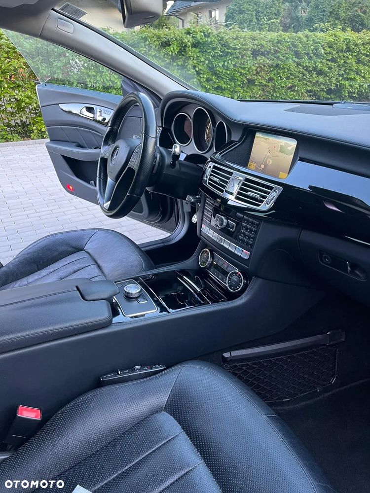 Mercedes-Benz CLS 350 CDI DPF BlueEFFICIENCY 7G-TRONIC - 15