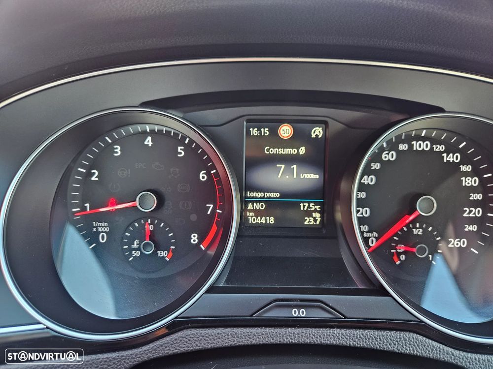 VW Passat 1.5 TSI Business - 25