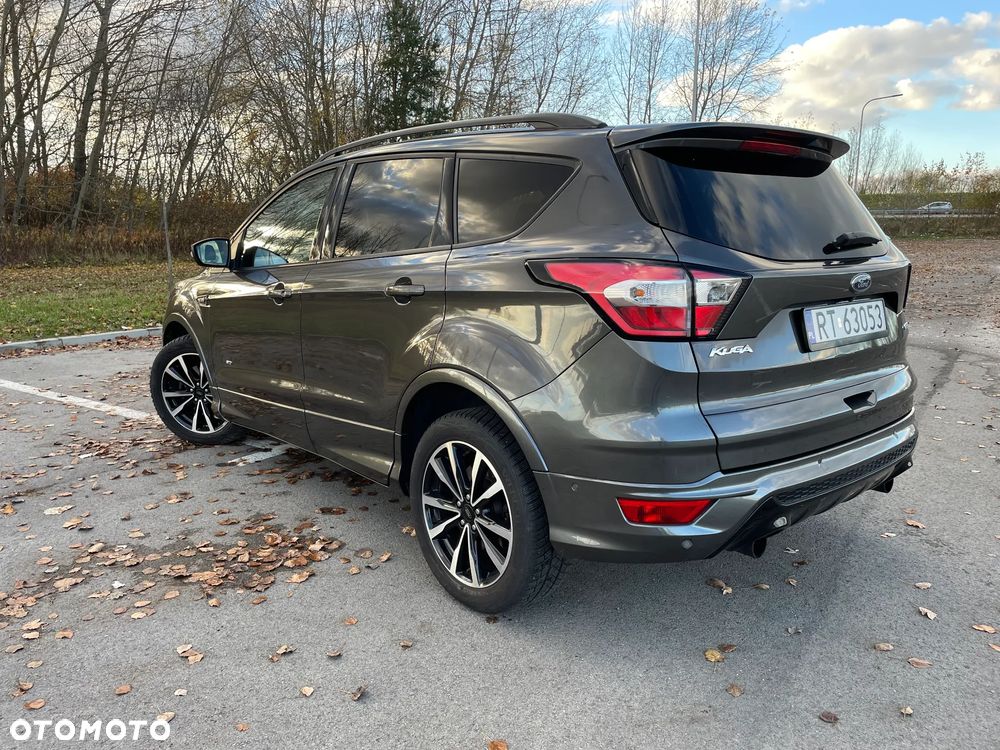 Ford Kuga 1.5 EcoBoost 4x4 ST-Line - 4