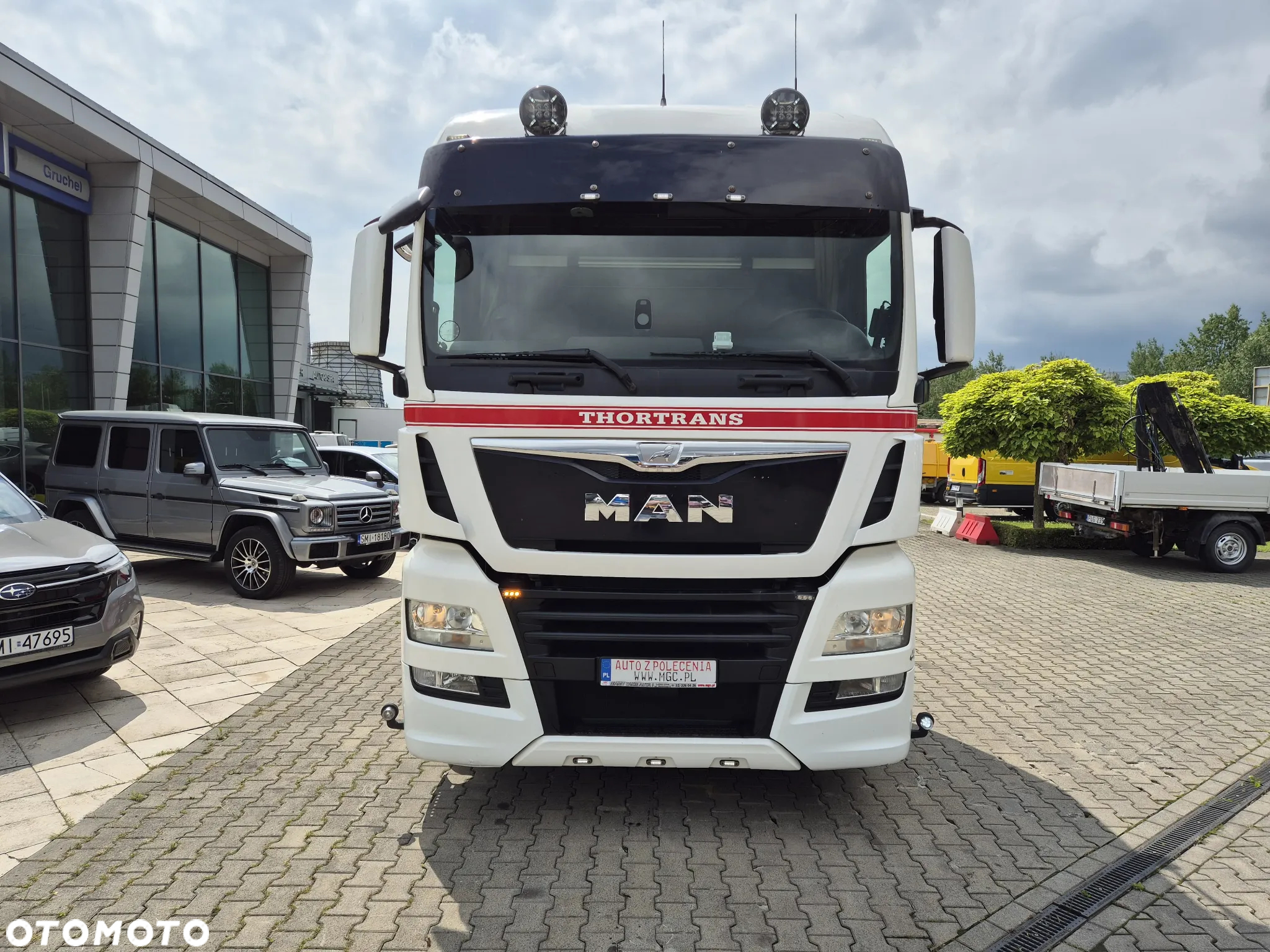 MAN TGX 28.420 6X2-2 LL / ZESTAW DO PRZEWOZU KONTENRÓW / NISKI BDF / DŁUGA RAMA  / NACZEPA HFR KM 20 / SUPER STAN / 1 WŁ  / SYPIALKA 2 ŁÓZKA / EURO 6 - 5