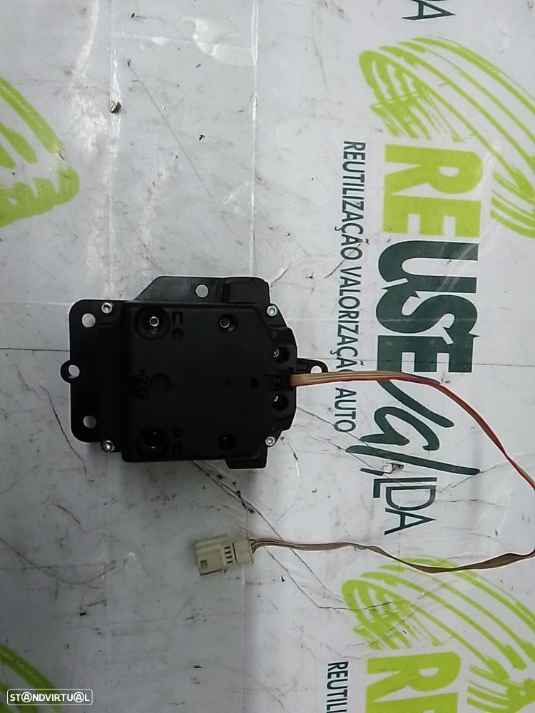 Unidade Comando Ecrã Multifunsções Gps Mercedes-Benz C-Class (W204) - 2