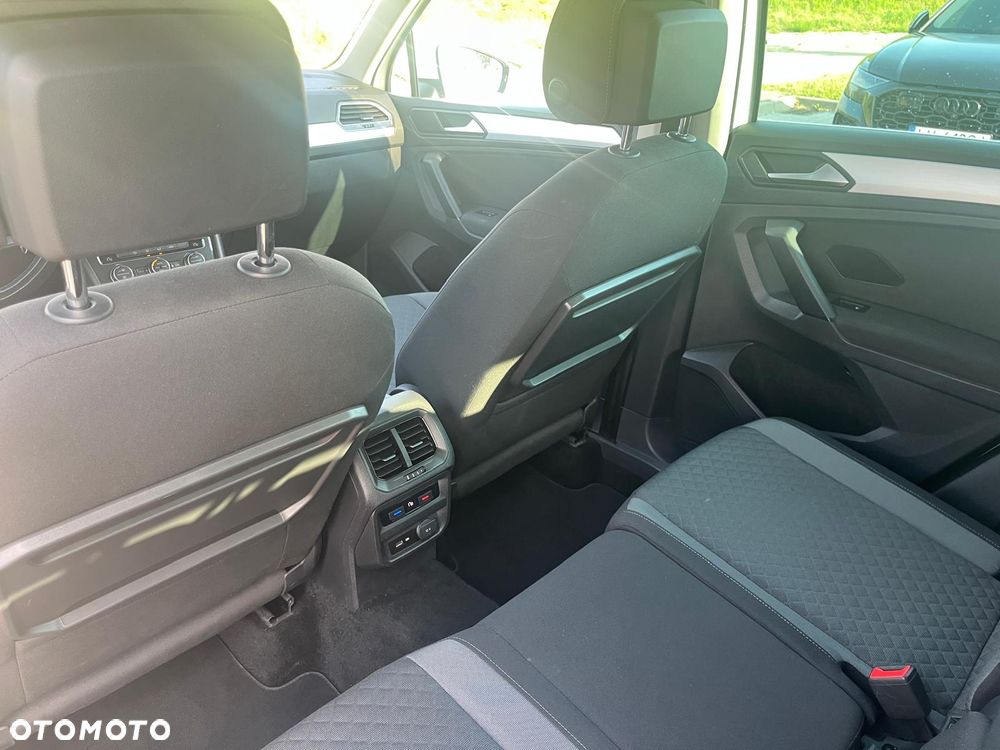 Volkswagen Tiguan 2.0 TDI SCR DSG Elegance - 9