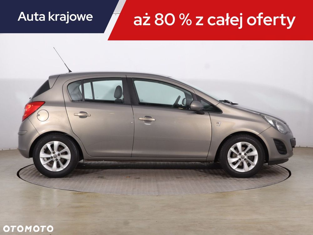 Opel Corsa - 8