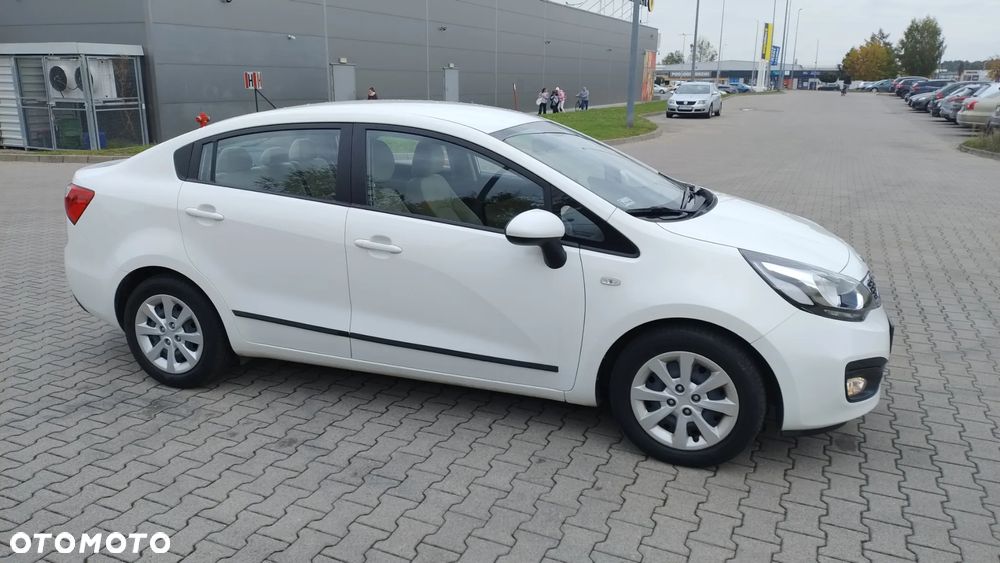 Kia Rio 1.2 M - 5