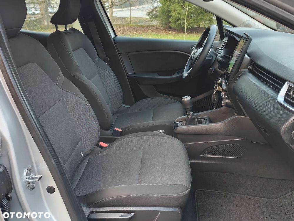 Renault Clio BLUE dCi 100 BUSINESS EDITION - 15