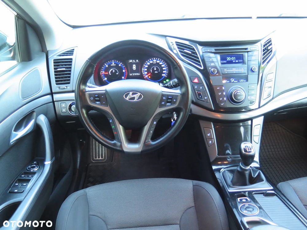 Hyundai i40 - 15