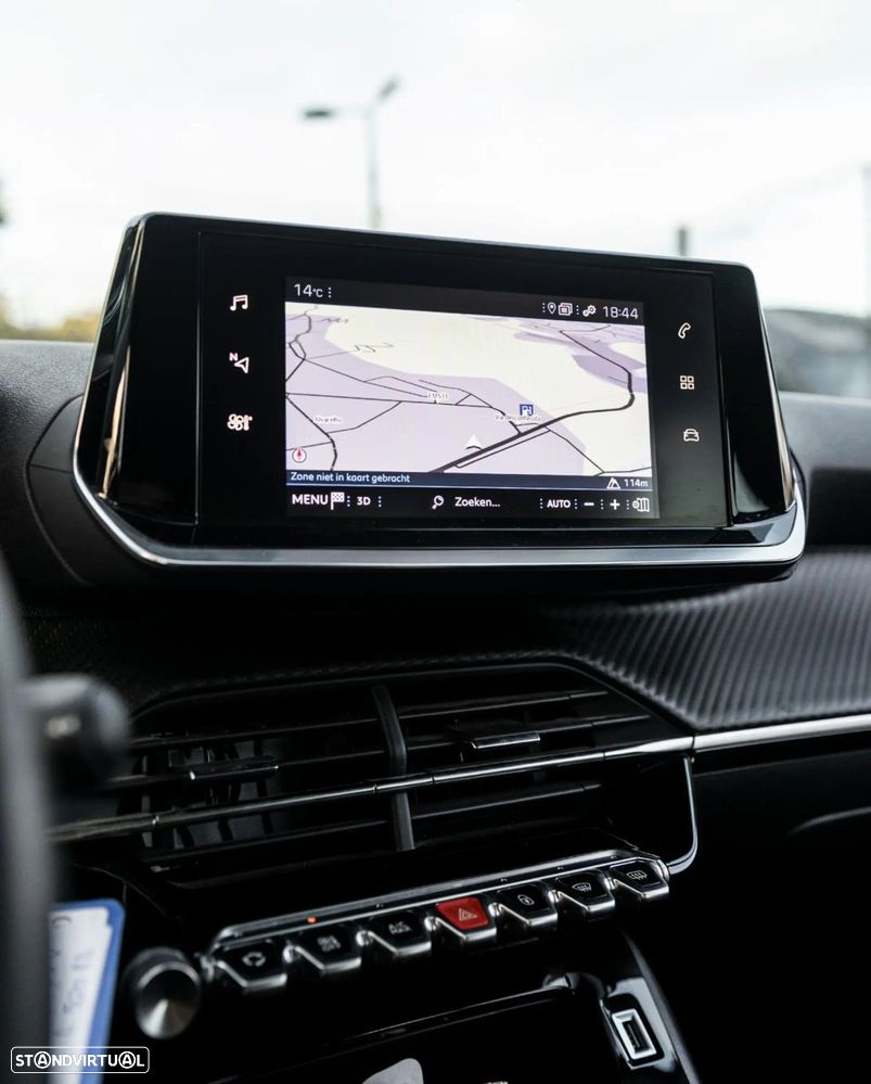 Peugeot 2008 PureTech 130 EAT8 Allure - 8