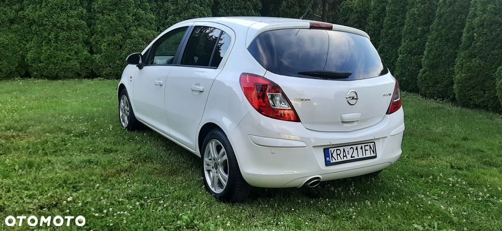 Opel Corsa - 18