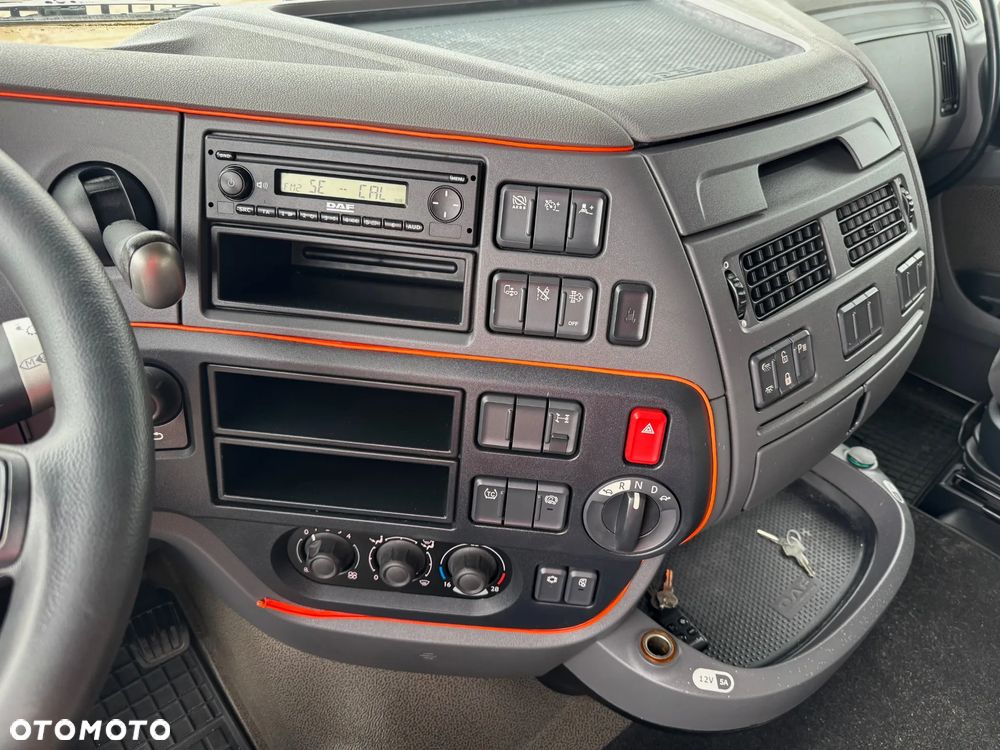 DAF XF 106.460 Super Space Cab Euro 6 Standard Automat - 5