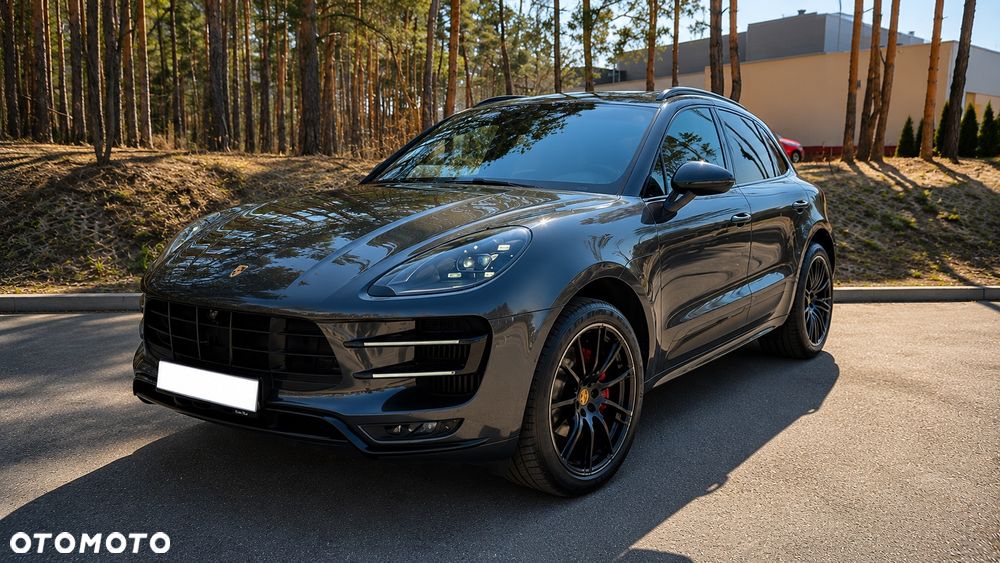 Porsche Macan - 2