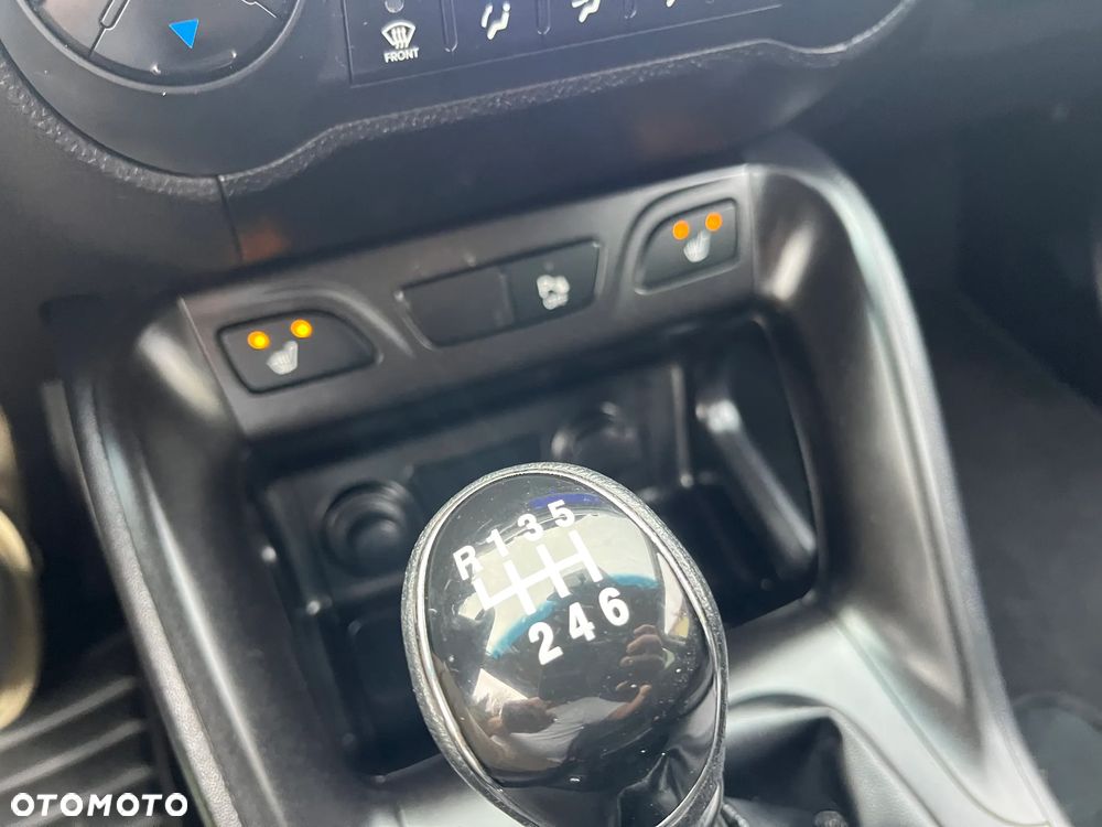 Hyundai ix35 1.6 GDI Premium 2WD - 10