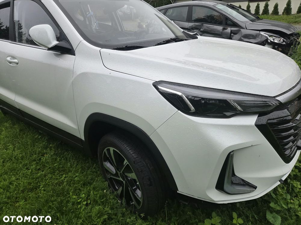BAIC 3