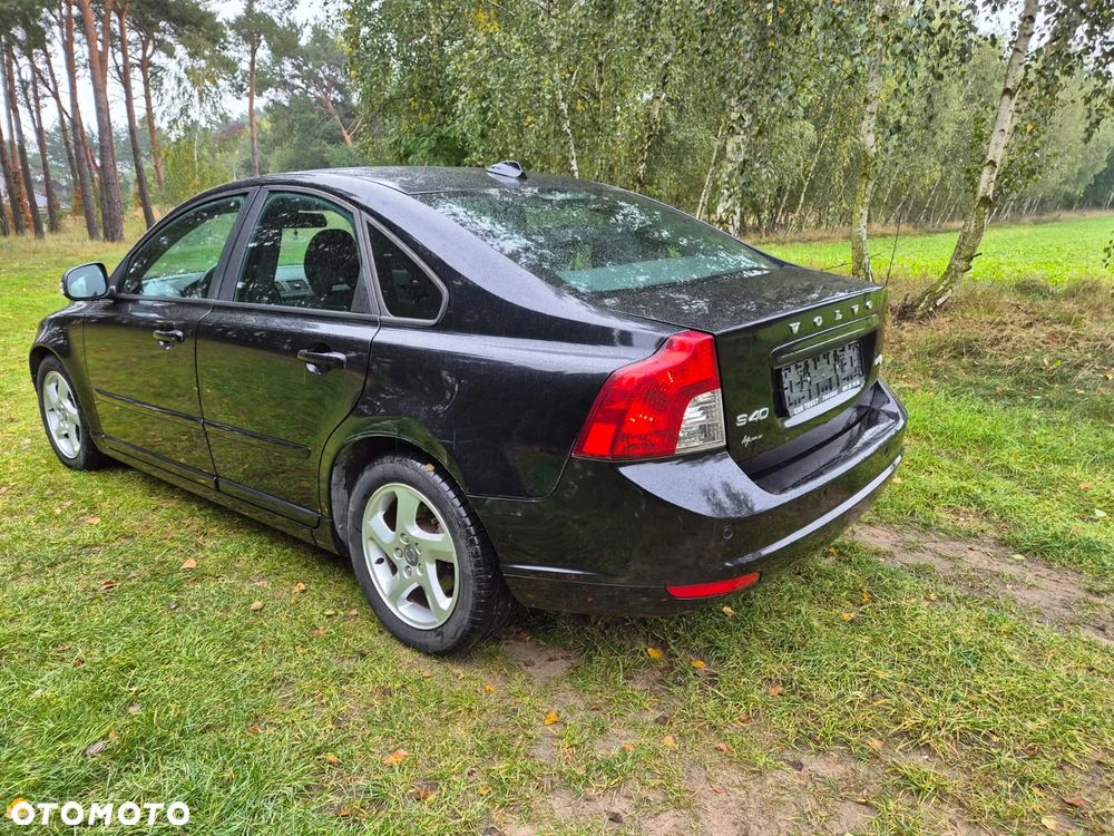 Volvo S40 D2 DRIVe Momentum Start-Stop - 3