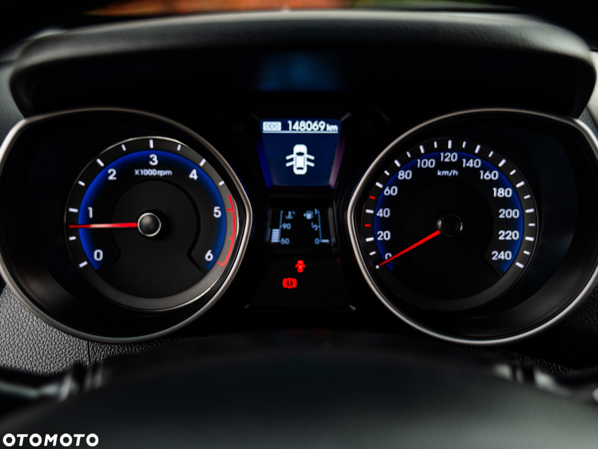 Hyundai i30 1.6 CRDi BlueDrive Premium - 31