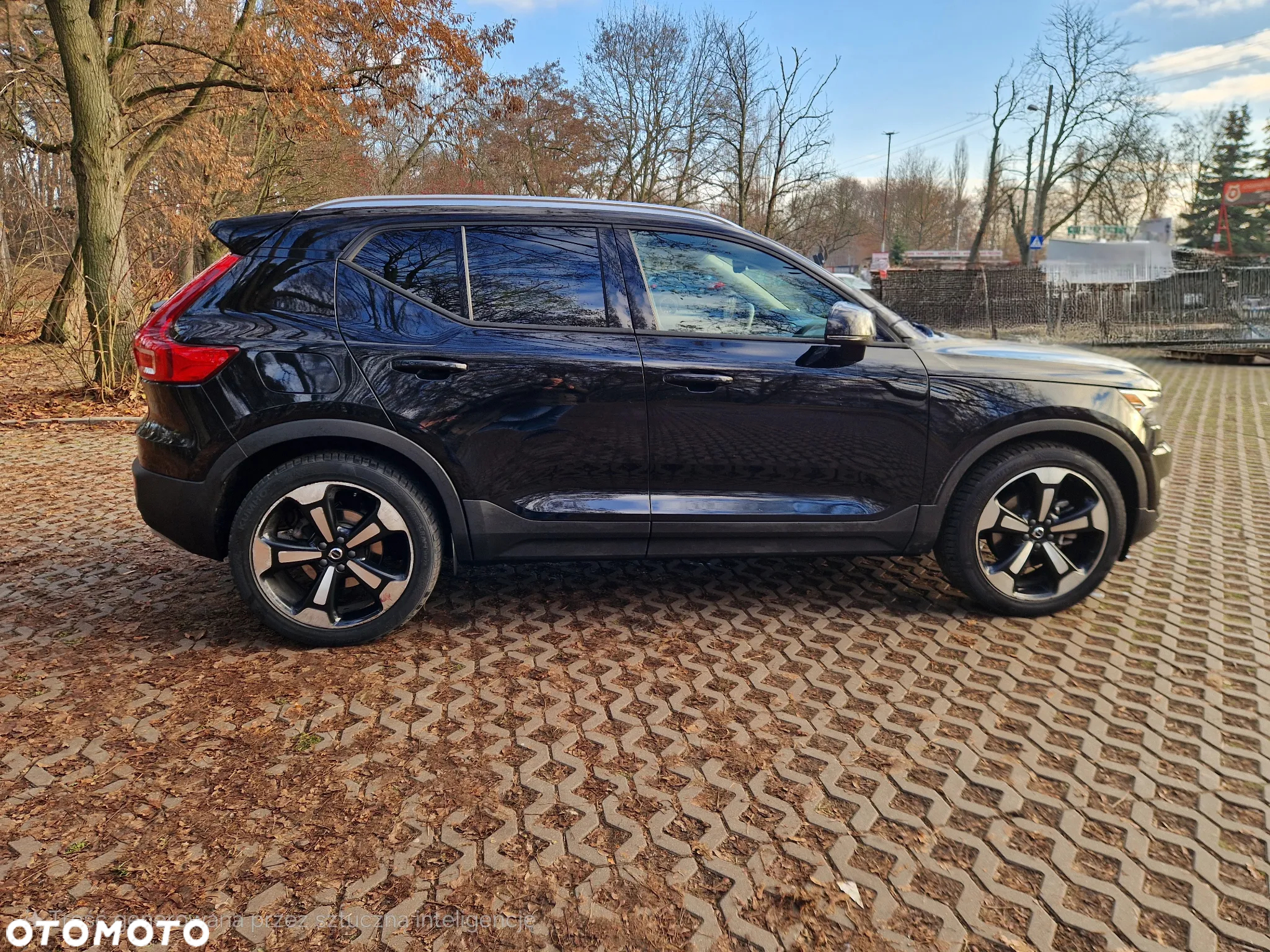 Volvo XC 40 T5 AWD Momentum - 8