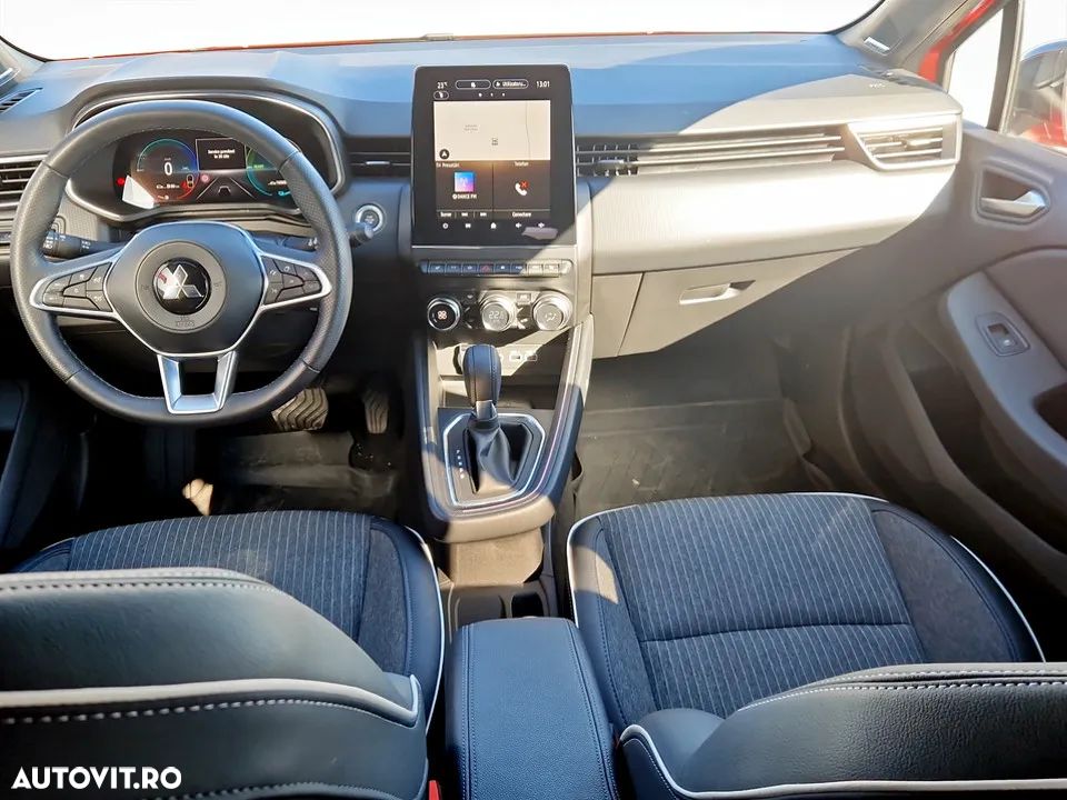 Mitsubishi Colt - 12