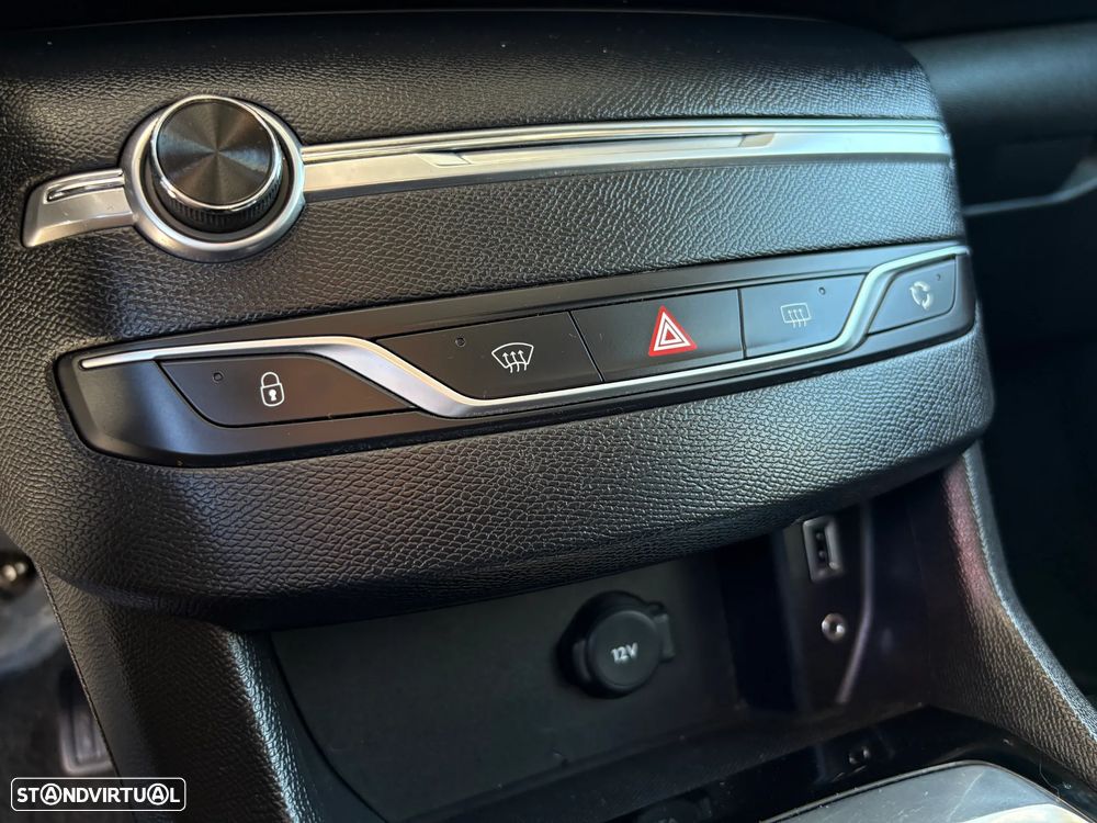 Peugeot 308 SW 1.6 BlueHDi Active - 14