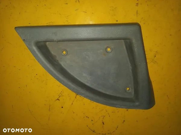 Tacka tapicerki lewej Case Maxxum 140 - 1