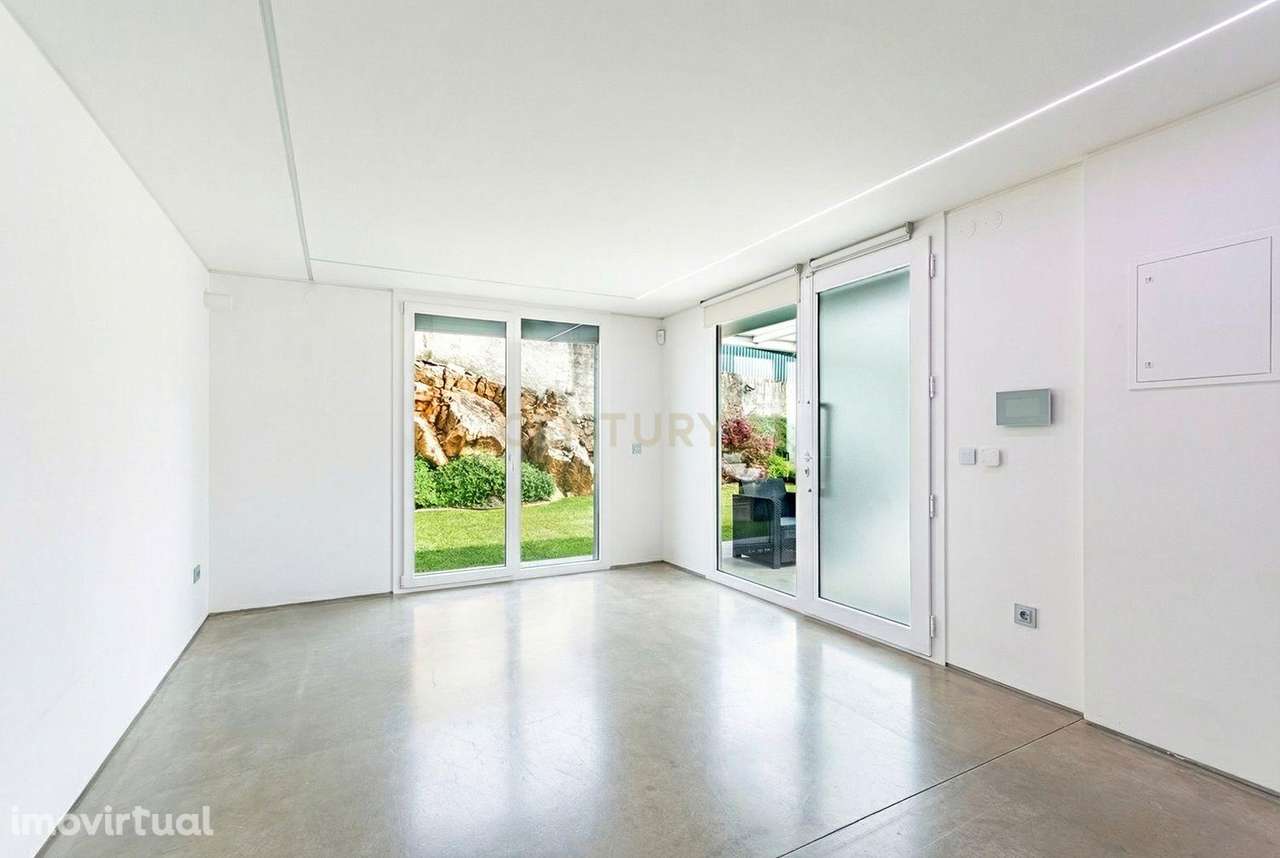 Moradia T2 Moderna com Lote de 339m² a 10min das Praias e 35min de Lis - Grande imagem: 3/28