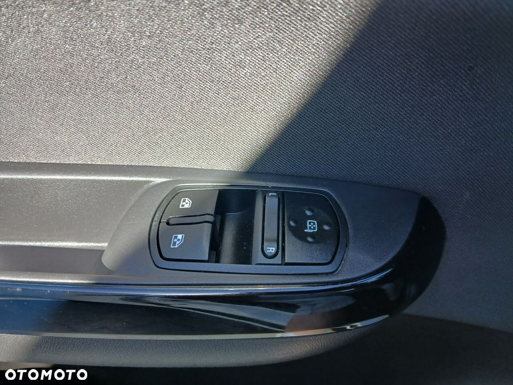 Opel Corsa - 18