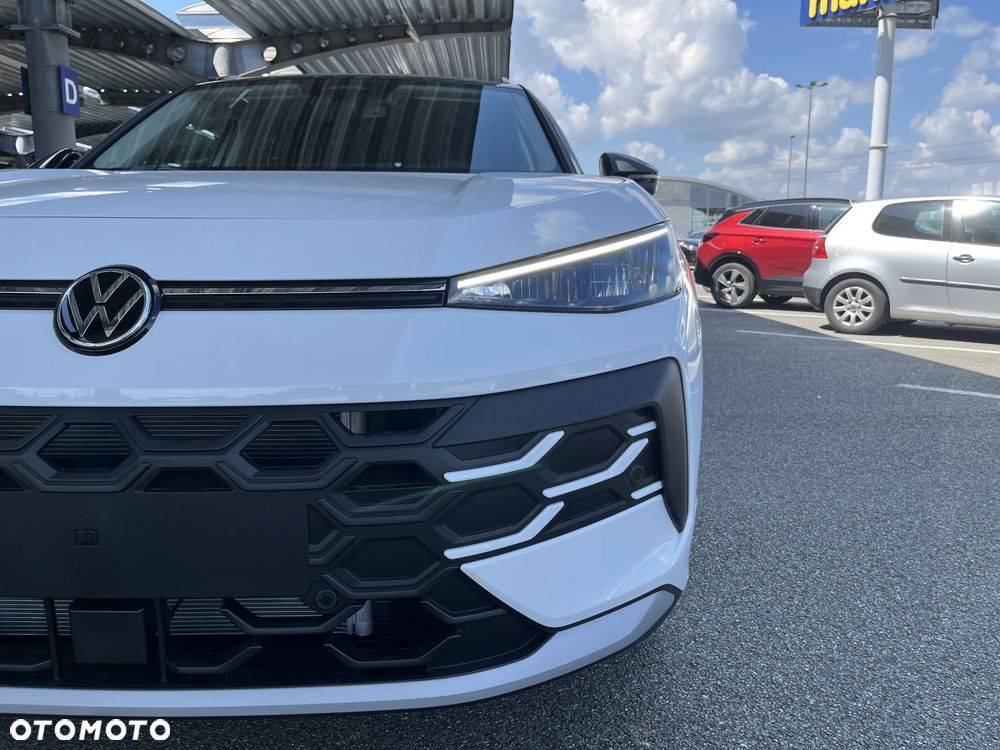 Volkswagen T-Roc 1.5 eTSI Life DSG - 23