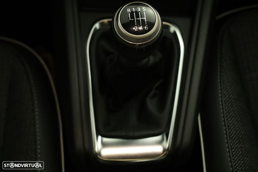 Renault Captur 1.0 TCe Techno Bi-Fuel - 14