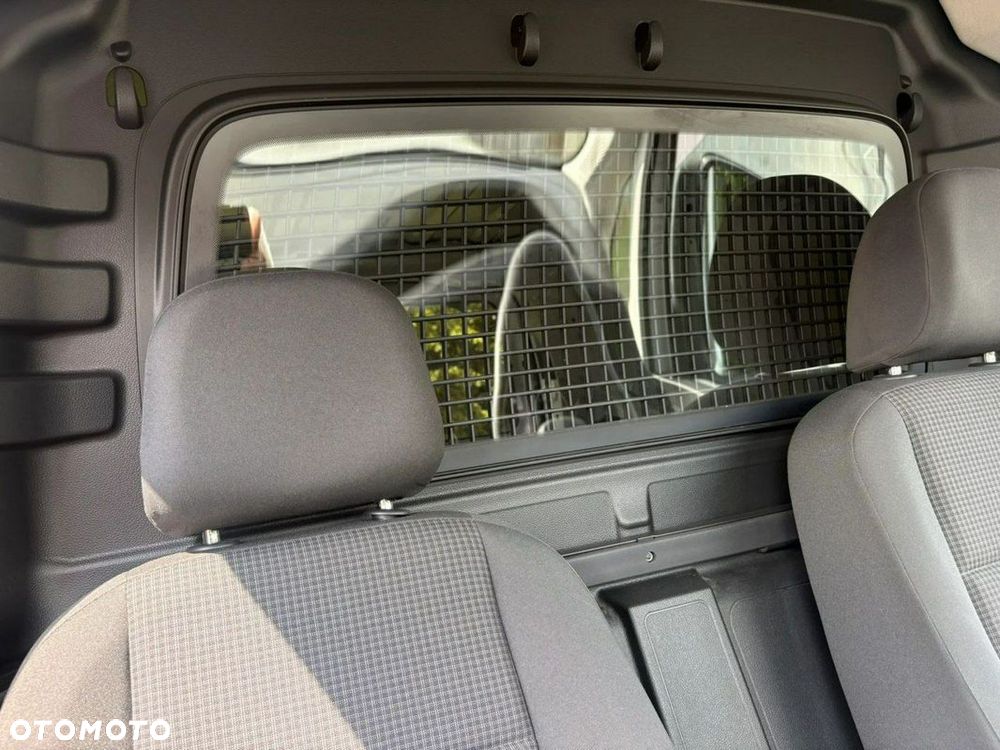 Volkswagen Caddy - 17