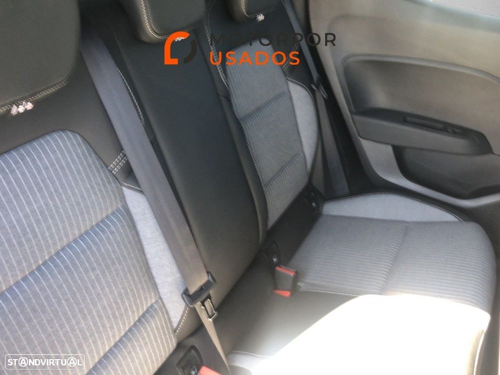 Renault Clio 1.0 TCe Techno - 9