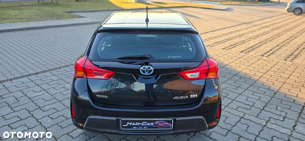 Toyota Auris - 16