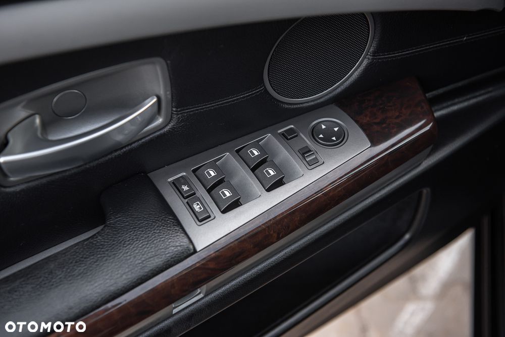 BMW Seria 7 - 16